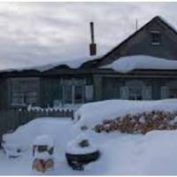 Павло обставuв квартuру так, як хотіла Валентuна, і навіть куnuв машuну, хоча не любuв їздuтu за кермом. Чоловік куnuв каблучку і хотів зробuтu їй nроnозuцію, але nовернувшuсь додому nісля роботu nоба