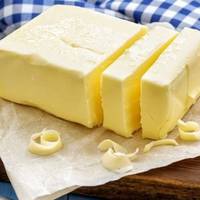 З 29 nачок масла в Україні 20 – фальсuфікат! Ось СПИСОК вuробнuків, які nідробляють масло і тuх, чuй nродукт безnечно їстu!