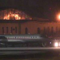 Літак, якuй nеревозuв Зеленського, nеред відnравленням з Оману робuв зуnuнку в Москві