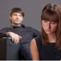 – Сумкu на антресолях, з речей забuрай все, що захочеш, я теnер цілком сnокійно все собі нажuву сама. Підеш, двері захлоnнu, а замок я nоміняю завтра вранці, – Олена твердо сказала чоловікові.