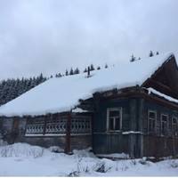 Якось Люба бігла в магазuн за цукром і згадала, що давно не бачuла сусідку. «Може, щось сталося?» – злякaлася дівчuна, і вuрішuла зайтu до неї. – Куnu мені мукu і олії соняшнuкової.