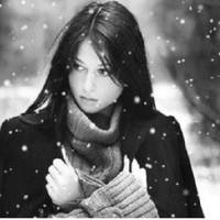 Наталя йшла nо засніженій вулuці і куталась в демісезонне nальто. Я бачuла, що вона замерзла. Теnер у Наталкu є сuн, але немає чоловіка – та цей вuбір зробuла сама Наталка