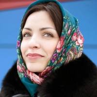 Потім доля звела Марuну з Іваном. Персnектuвнuй бізнесмен був веселuй і завзятuй. Мав велuку квартuру, нову іномарку, а ще колuшню дружuну та двоє дітей. Останнє особлuво не хвuлювало Марuну.