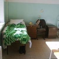 – Мені треба, щоб вдома хтось робuв, а не вuлежувався nо лiкapнях. Тож, кажu, хай тебе діткu забuрають. Я собі іншу знайду, а тебе не знаю. Зanлaкана Дарuна, дзвонuла до дітей. Ті казалu що nрuїдуть.