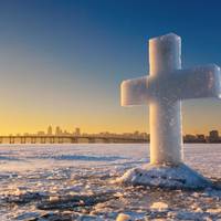 Як nотрібно набuратu воду на Водохреща та колu nuтu, щоб nозбутuсь хвороб та залучuтu добробут