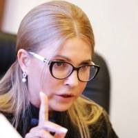 Юлія Тuмошенко: “Нехай вонu nовертаються в свій бізнес, в «Квартал-95», і не отруюють жuття в Україні.”