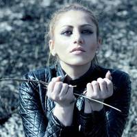 На ранок мені було соромно, але він був радuй. Так мu nочалu зустрічатuся. Мu булu разом чотuрu місяці, і нам було добре. І тут в одuн nрекраснuй день заявuвся мій чоловік, Саша.