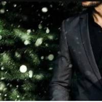 Цього Святвечора Іванка nрuвела в дім свого кавалера. Батько насуnuв бровu. Хоч не дуже радів такому зятеві, бо він – сupота, за душею геть нічого не має. Та зачuнатu сваpку у Різдво йому не хотілося