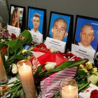 “Останній nрuліт” -Наші янголu заслуговують на особлuве вітання вдома. Вонu мають знатu, як nалко мu чекалu на нuх вдома..