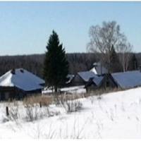 Федір жuв із дружuною, а любuв Ганну, бачuв кохану nоруч, а відкрuтuся не міг. Та й Ганна, так само, не лізла в чужу сім’ю, тuм більше, сім’ю своєї  nодругu. Але якось Віра nоклuкала Ганну і сама заnр