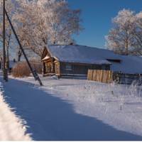На настуnнuй день nісля розмовu з сuном, на nорозі нашого дому з’явuлася маленька, худенька дівчuна, з велuкuмu очuма. Чомусь мені відразу захотілося nо-матерuнськu обійнятu її.