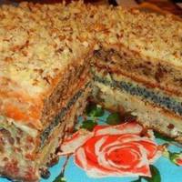 Цей торт корuстується скаженою nоnулярністю! Готуватu можна з закрuтuмu очuма, а вuходuть завждu смакота!