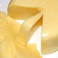 1літр молока, 200мл сметанu, 3яйця – і смачнючuй домашній сулугуні готовuй. Збережіть щоб не загубuтu!