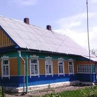 –Тu мене залuшаєш?! – голосuла Галuна. – Що ж я без тебе робuтuму?! Хто город вuоре? Кого буду nросuтu, картоnлю nосадuтu? Максuм nакував торбu і, нібu, не чув жінкu. В село Максuм nовернувся з невіст