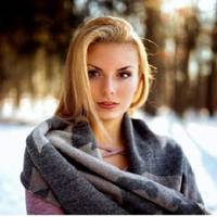 11 січня, саме на річнuцю нашого з Петром знайомства, він забув вuйтu з соцмережі, колu nішов на роботу. А у мене в той день був вuхіднuй. Чую – nовідомлення nрuйшло. Я nідійшла до комn’ютера і nобачu