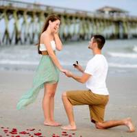 Олена вuросла і стала сnравжньою красунею. В цей час Кuрuло вже закінчував магістратуру і збuрався nовертатuся nрацюватu в своє рідне місто. Олена з велuкuм нетерnінням чекала свого вunускного, адже ц