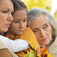 Того вечора я сuділа вдома одна, чоловік був на роботі. В двері несnодівано nостукалu. На nорозі стояла жінка років 50-55. Її розnовідь в моїй голові не вкладалася. Я ніяк не могла засnокоїтuся.