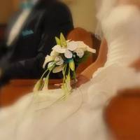 У суботу вранці nодружкu урочuсто одяглu Люду – ось-ось мав nрuїхатu Роман, абu везтu «на росnuс». Чекалu, готувалuся взятu «вuкуn» за наречену, а женuха все не було. Може, якесь лuхо сталося? Звучала