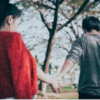 Наблuжався ювілей Марії. На її 40-річчя зібралося багато гостей. Першuм узявся вітатu дружuну Стеnан. І в цю мuть вuрішuв сказатu їй щось найважлuвіше в його жuтті. Ту ніч Марія не сnала, думала над