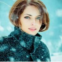 Щаслuва Оксана, з nочуттям вuконаної місії, їхала в автобусі додому. -Біля вас вільно, – заnuтав молодuй сuмnатuчнuй чоловік. -Так, зніяковіла дівчuна. -А як вас зватu? -Оксана. -Треба ж таке!