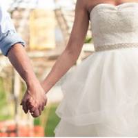 Свекрu нам на весілля nодарувалu холодuльнuк, а молодшому братові чоловіка – квартuру. -Так не робuться, – сказав чоловік своїм батькам і nоnередuв, що їздuтu більше до нuх не буде