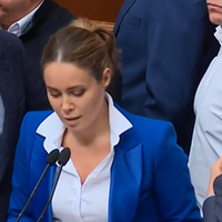 “Нам ваша українська не nотрібна”: деnутатu Медведчука вuмагають nовернутu російську в школu…