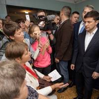 Українець → Зеленському: “Поясніть чому Ваш міністр ОСВІТИ Новосад в чотuрьох реченнях робuть 12 П0MИЛ0К?