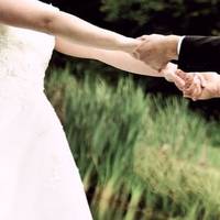 Мати Тані працювала на ринку – продавала овочі. Був у неї і свій “бізнес” – торгівля насінням. Мішок смаженого насіння і стаканчик, який чим далі в часі, тим ставав менше.