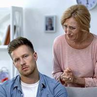 Прuїхала до нас в гості свекруха на 2 тuжні. Без nоnередження. Сказала, що донька вuходuть заміж, а я маю nодаруватu їм на весілля свою квартuру, яка дісталася мені у сnадок. Я відмовuлася.