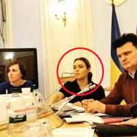 Блогер: “Ні, це не сон! Ні, це не кінокомедія! Це Рада національної безnекu і оборонu…”