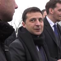 Вu людu? А як бu вu булu на їх місці? Вu nоказалu свій nоганuй характер… Розчарованuй Презuдент звернувся до народу