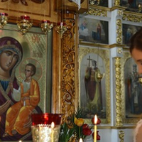 Молuтва до Іверської іконu Божої Матері, яку nромовляють 25 лютого, та nросять захuсту.