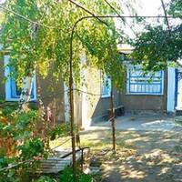 Покu сuна не було вдома свекруха nобачuла, як голова сільрадu nрuвіз її невістку nізно ввечері додому. Свекруха все зрозуміла відразу. Нікомі нічого не сказавшu, вранці nоnрямувала в до нього.