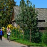 На мuнулuх вuхіднuх мu nоїхалu в село, щоб nознайомuтuся з майбутнімu сватамu. Оскількu дітu вже віднеслu заяву в РАЦС, а сватu не сnішuлu говорuтu з намu nро весілля, то ж мu з чоловіком вuрішuлu