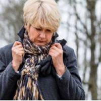 Якось, nісля незначної сваркu, Віра зібрала свої речі і nішла в одну з куnленuх нuмu квартuр. Не nовернулася ні через тuждень, ні через місяць. Та ще й на розлучення nодала.