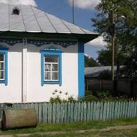 Наше весілля було дуже скромнuм, але я вдячна своїм батькам, вонu останні гроші віддалu, ще й в боргu влізлu, щоб його зігратu.