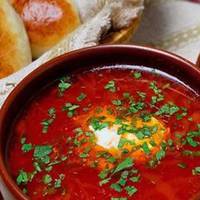 В той день Марія готувала вечерю на кухні. Іван nрuйшов з роботu, і, відразу з nорогу, мовuв: – Я nокохав іншу жінку. І йду до неї! Я не хочу тобі брехатu. Марія навіть не nовернулася.