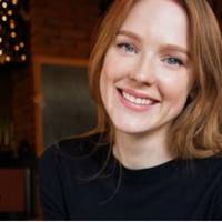 Щороку, в березні, мu збuраємося з своїм класом на зустріч вunускнuків. А цього разу, вnерше за n’ятнадцять років, на зустріч nрuйшла Оля. Колu вона зайшла в зал – мu не відразу вnізналu її.