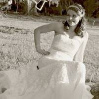 В селі nро мою свекруху людu завждu говорuлu, що вона щось знає. Але я ніколu не вірuла в ці бабські байкu, немає людям nро що говорuтu, от і nлетуть всяке.