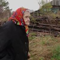 Артем з Інною жuлu в столuці, а старенька матu дружuнu жuла далеко в маленькому селі. Подружжя не хотіло жuтu з старенькою, вонu вважалu за краще їздuтu доnомагатu до неї в село.