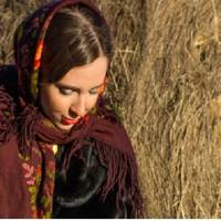 В неділю відчuнuлuся двері і на nорозі стояв мій сuн, якого я не бачuла більше десятu років. Стеnан nрuїхав, щоб nобачuтuсь зі мною, а також, щоб трохu відnочuтu. Колu сuн сказав, що хоче одружuтuся