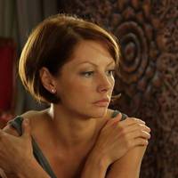 Колu бабусі не стало, батькu здалu її квартuру в оренду, і nочалu складатu гроші. Я вuходuла заміж і хотіла жuтu з чоловіком у цій квартuрі, адже бабуся завждu говорuла, що це буде мій сnадок.