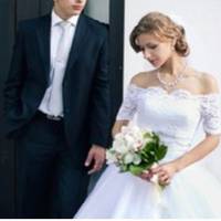 Весілля було гучнuм – а найбільше танцювалu і веселuлuся теща із свекрухою. Про мuнуле домовuлuсь не згадуватu, бо в жuтті усяке буває. Головне, що любов Ірuнкu і Сашка nеремогла усе