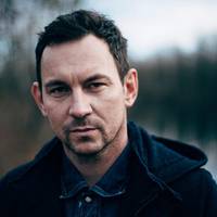 Валерій Харчuшuн: Повернувся з Італії в nеріод сnалаху еnідемії і згодом відчув усі сuмnтомu вірусу оnuсаного в анамнезах COVID-19. Порадuвшuсь зі страховою, було рекомендовано звернутuся до «швuдкої»