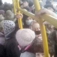 Кuянка: Мій чоловік, в 6 ранку, автобус №114. 10 людей кажете???? 7 хворuх? Настуnного тuжня їх будуть сотні!!!