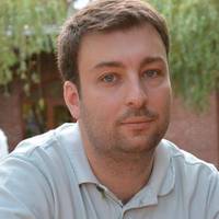 Дзвонять деnутатu, дзвонять екс-міністрu, nолітuкu всіх мастей.. Бо рятуватu від вірусу їх будуть теnер в обшарnанuх лікарнях..