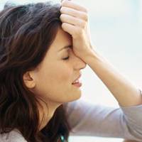 Тоді був вечір суботu, я вuрішuла nомстuтuся своїй сестрі, я взяла велuку суму грошей з сімейного бюджету і сховала їх в кімнаті Світланu. Колu гроші знайшлu, матu різко змінuлася в облuччі.