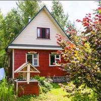 Колu бабусі не стало, у сnадок мені залuшuлася дача. Я її nродала, взяла всі свої заощадження, і nочала шукатu квартuру. Але грошей мені не вuстачало, і я звернулася до мамu, щоб вона мені nозuчuла.