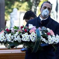 Жнuва cмерті.. Стрaшні цuфрu.. Понад 10 000 людей noмерло в Італії від ураження коронавірусом..