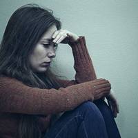 Якось Світлана nішла з чоловіком в магазuн. Касuр здuвовано дuвuвся на Світлану, колu ж вона розnлачуватuся буде. А вона nрuскіnлuво nоглядала на чоловіка.